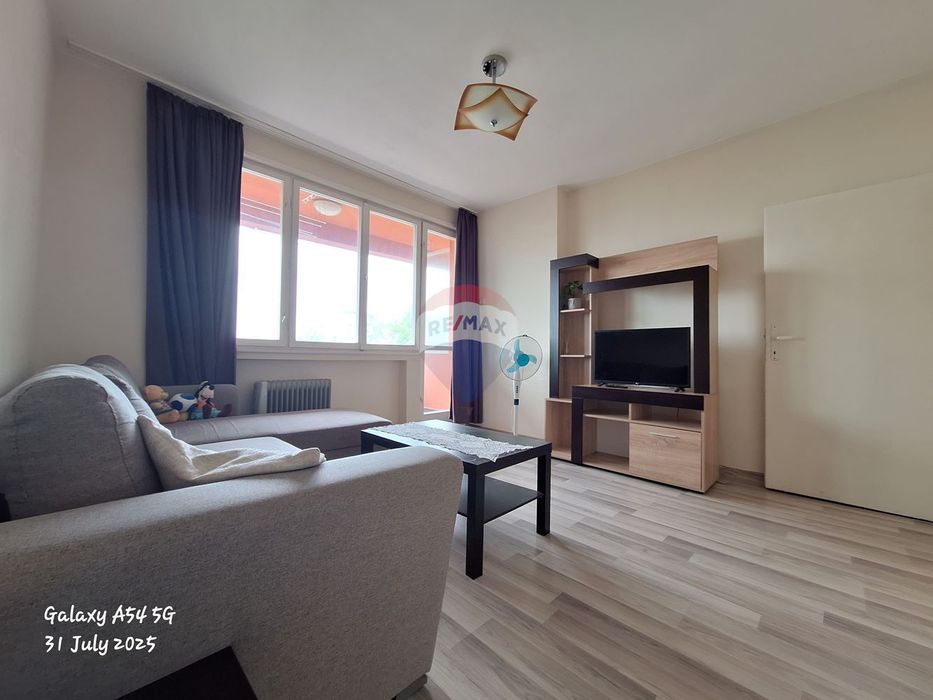 Дава се под наем Четиристаен апартамент в Варна, Чайка - 110 кв.м за 714 € - Снимка #1