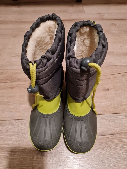 Vând ghete impermeabile iarnă 31/32