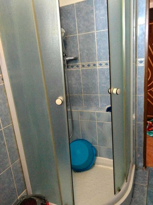 Inchiriez garsonierà in Bravov