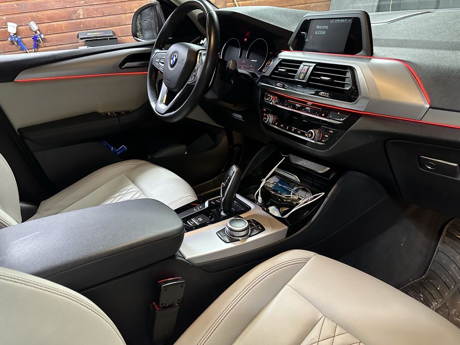 Montez Lumini ambientale led simphony