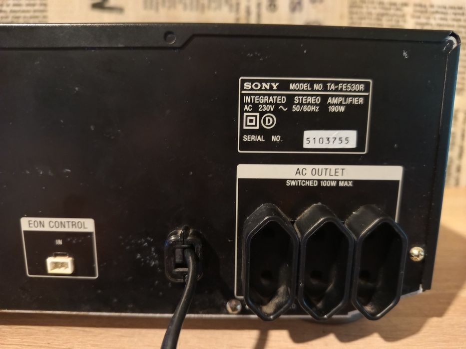 Усилвател "SONY" TA-FA530R.
