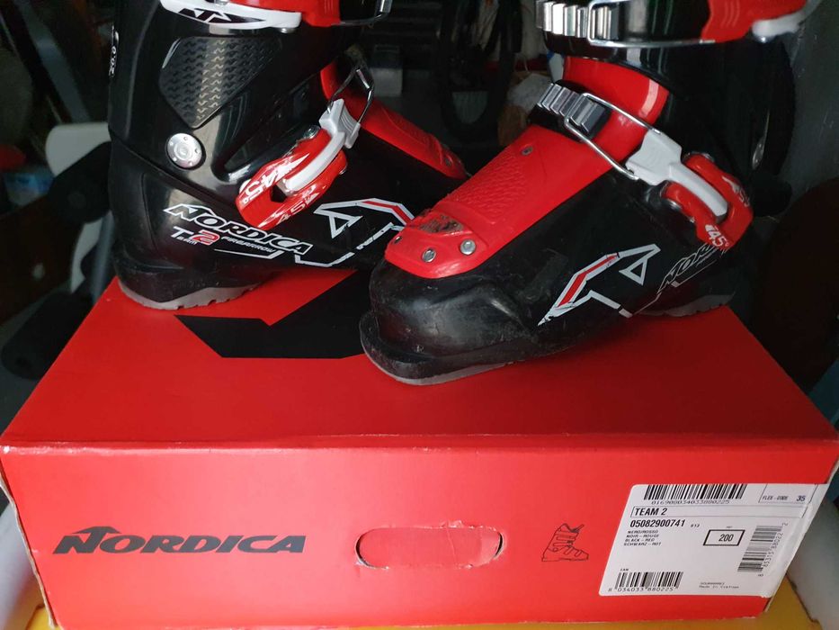 Clapari Nordica masura 32 33 copii 255mm