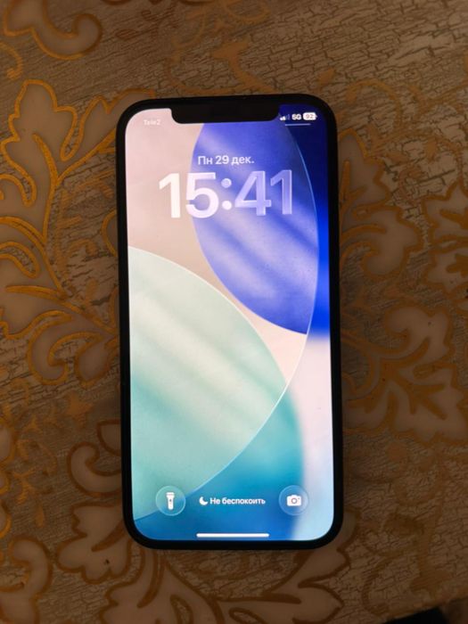 Iphone 12  124гб