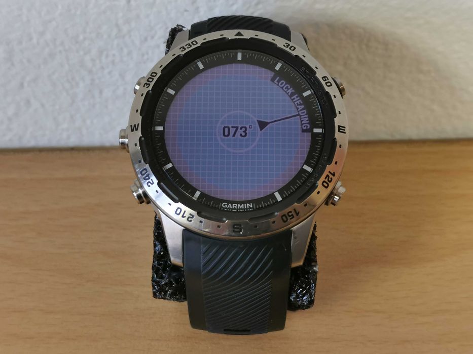 Garmin MARQ Expedition смарт часовник