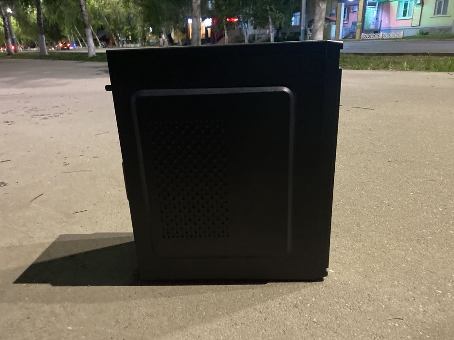 Продам корпус с блоком питания