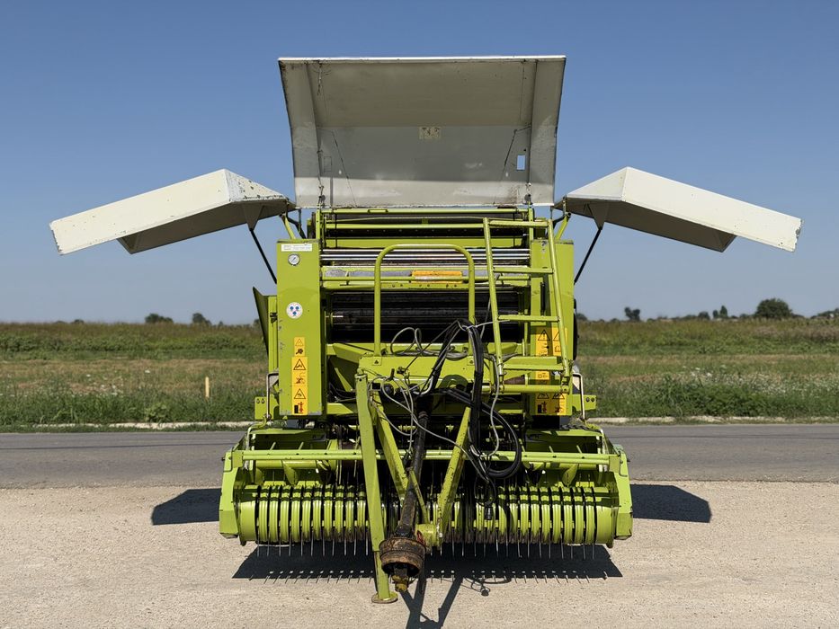 Presa/Balotiera Claas Rollant 250 cu Plasa In Stare Foarte Buna Import Germania
