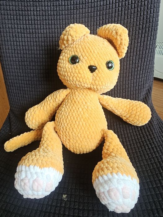 Ръчно изплетени играчки