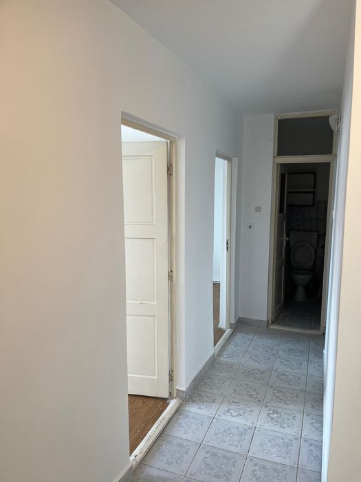 De inchiriat apartament cu 3 CAMERE, cartierul LIBERTATII, REGHIN