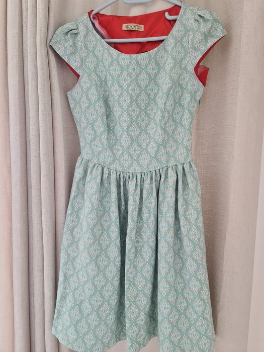 Vand rochie eleganta