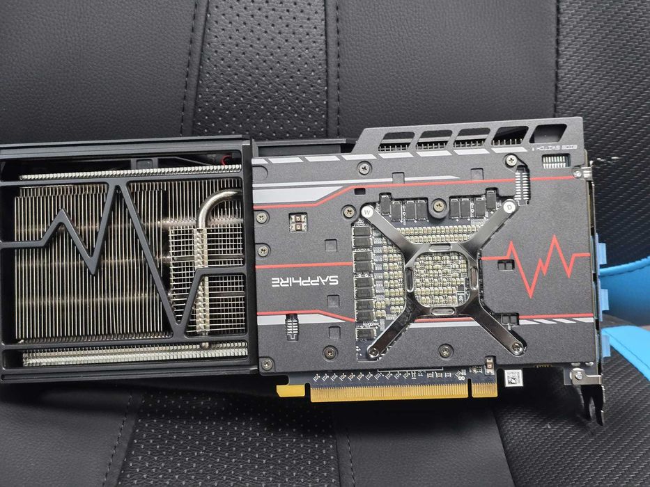 Placă video Sapphire Pulse Radeon RX Vega 56, 8GB, 2048-bit