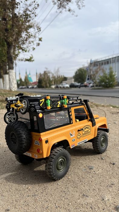 Радиоуправляемый Defender Camel Trophy