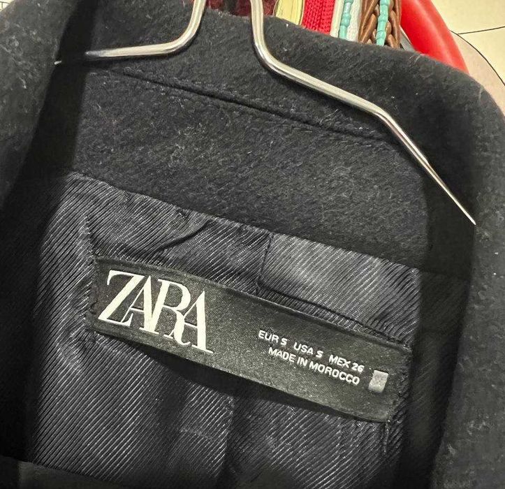 Пальто Зара оригинал темно синего цвет С размер