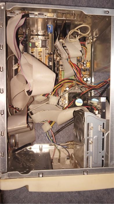 Calculator 1999 PC unitate