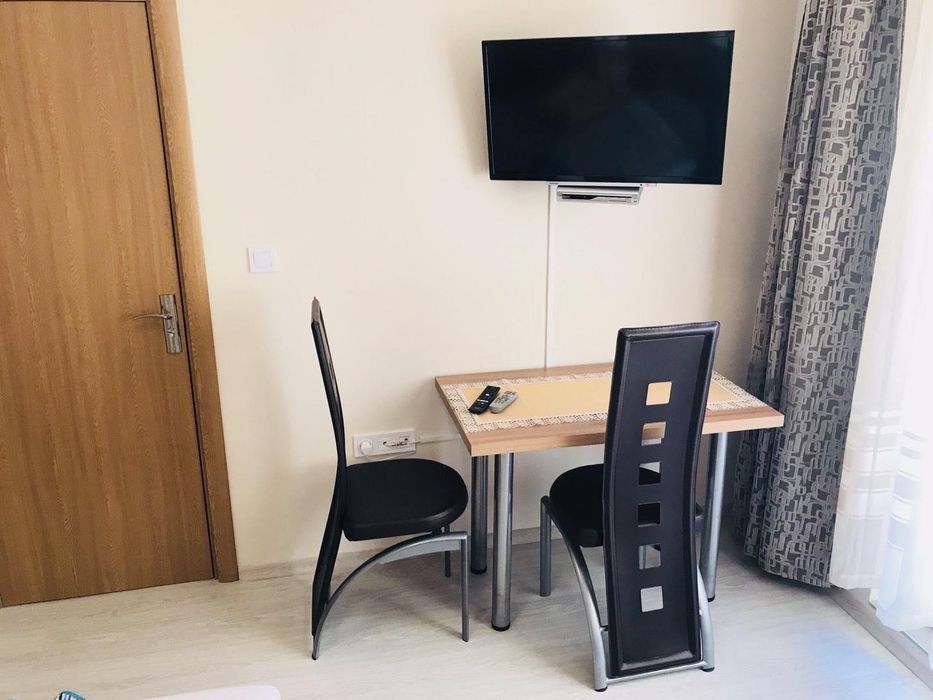 Дава се под наем Едностаен апартамент в Варна, Център - 35 кв.м за 400 € - Снимка #1