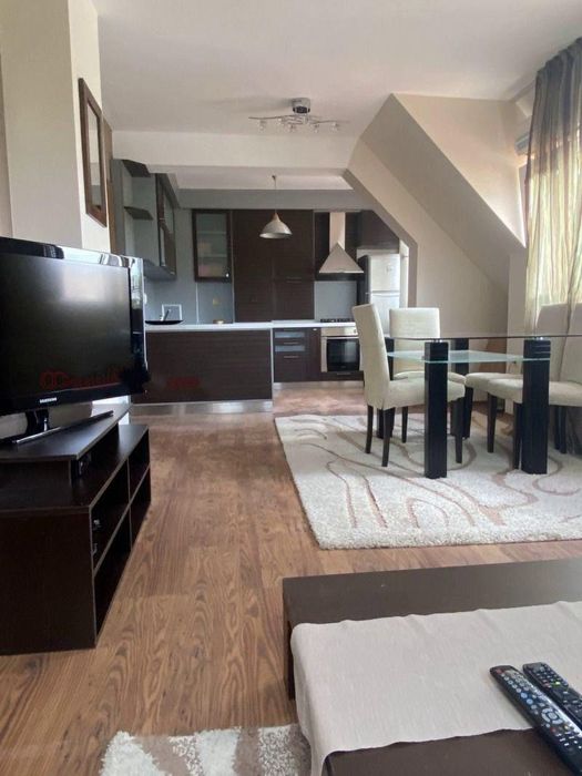 Дава се под наем Двустаен апартамент в София, Витоша - 72 кв.м за 657.9 € - Снимка #2