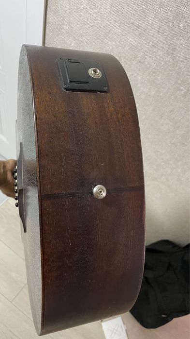 Продам гитару TANGLEWOOD