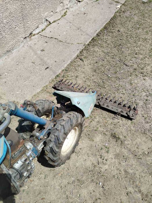 косачка марка "ACME"