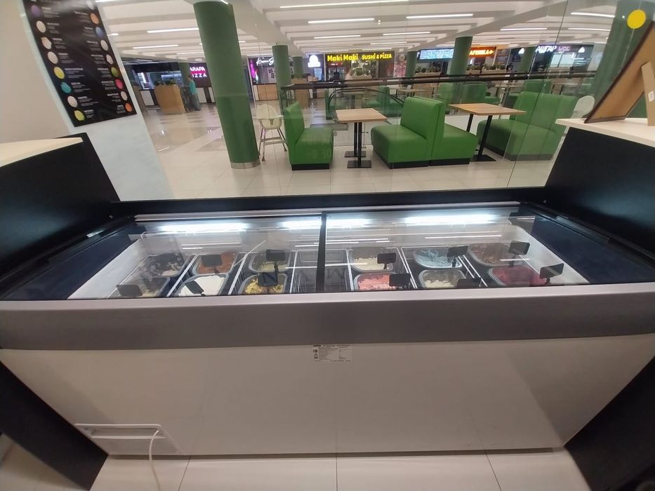 Холодильная витрина