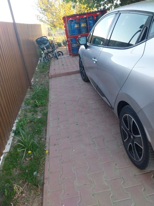 Vând Reno Clio an 2014