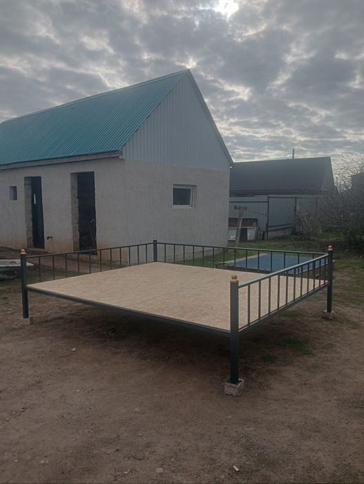 Тапчан сатылады Продам Тапчан