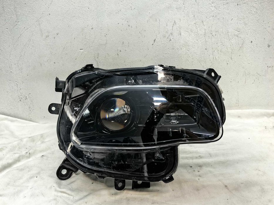Оригинален фар Jeep  Cherokee Bixenon
