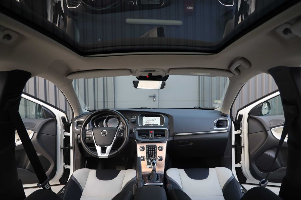 Volvo V40 Cross Country D2 Automat Panoramic