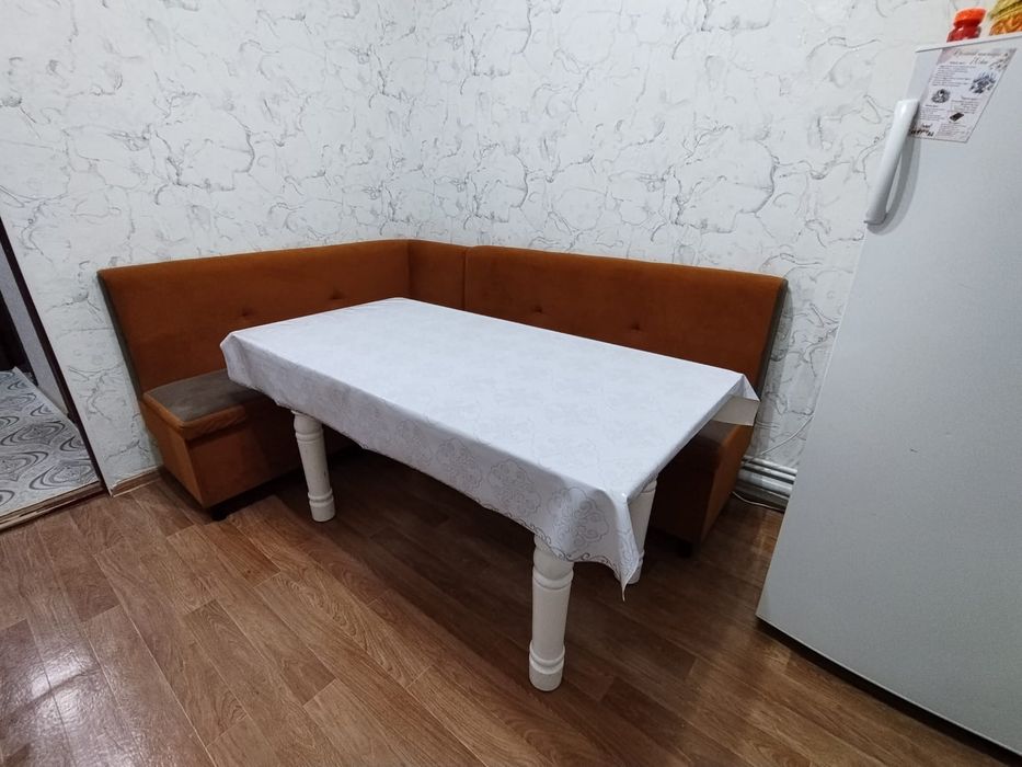 Кухонный уголок мягкий