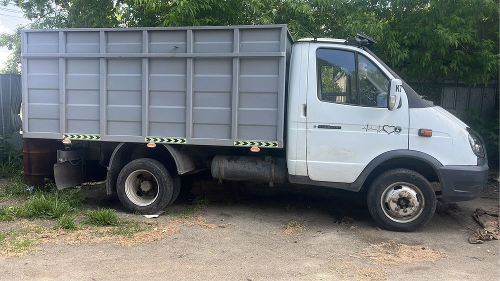 Продам газель бо