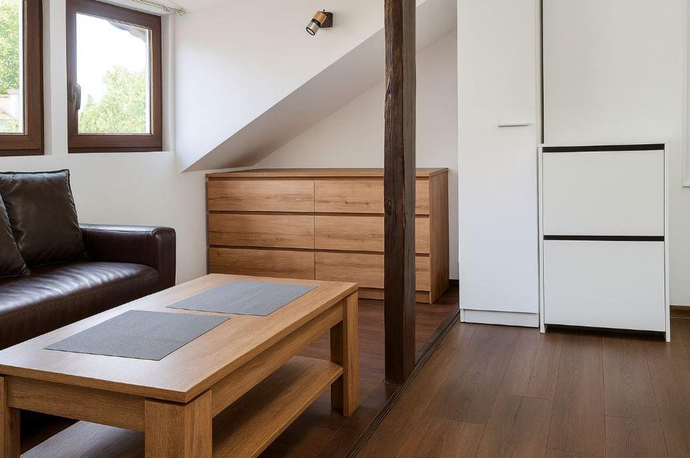 Дава се под наем Едностаен апартамент в Варна, Център - 40 кв.м за 380 € - Снимка #1