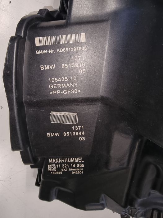 Carcasa filtru aer + debitmetru BMW X1 F48 1.8dx 1.8i  2.0dx  2.0i  2.5DX cod 13718513916 / 0281006697 / 8583496