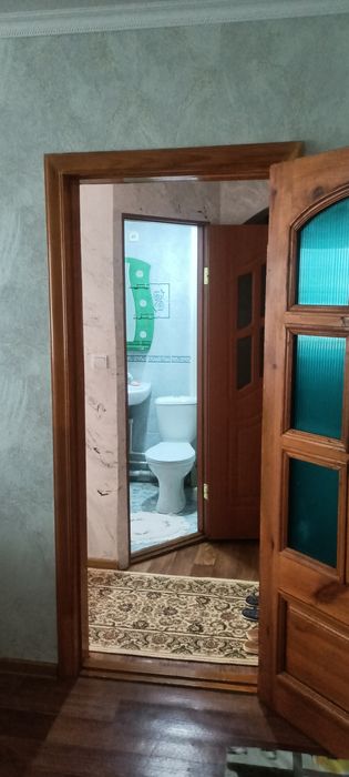 Продам квартиру в центре.