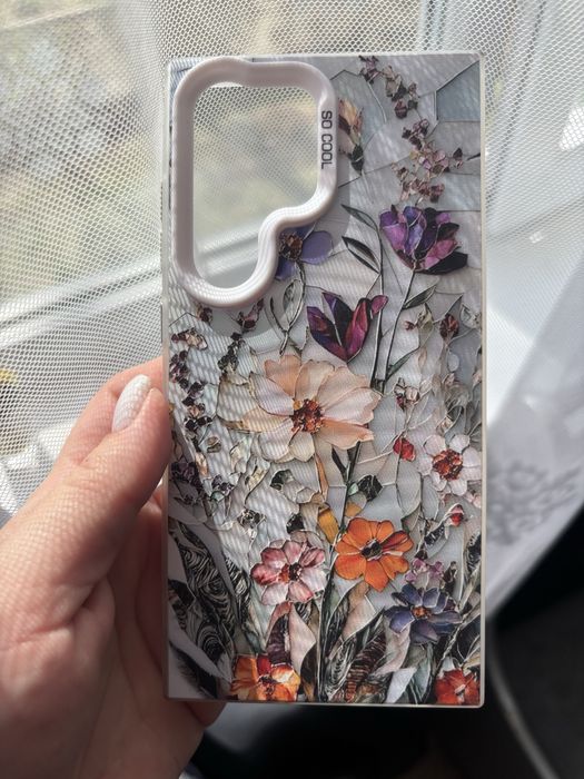 Продам чехлы на S24 Ultra