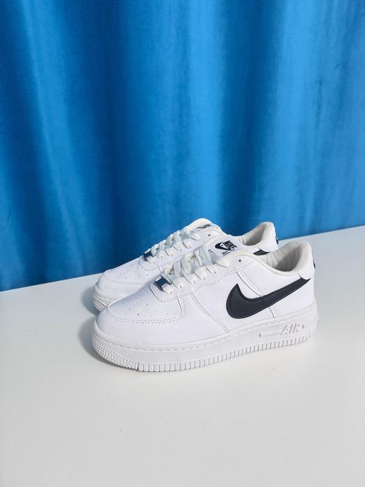 Nike AF1 alb cu negru