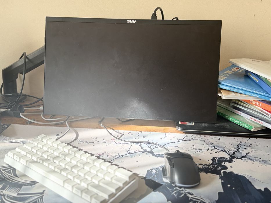 продаеться монитор