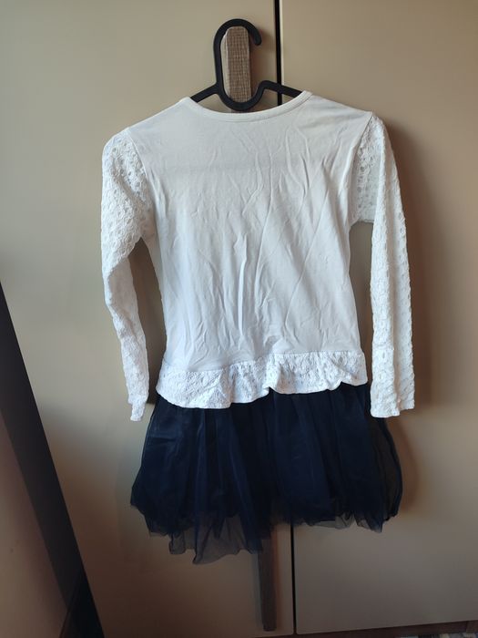 Детска рокля с дълъг ръкав