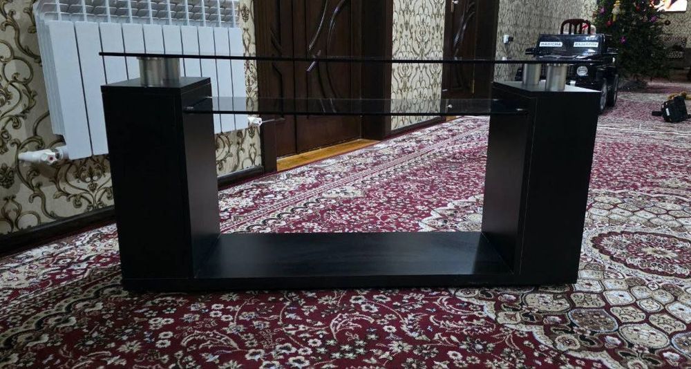 Archa va Podstavka sotiladi
Archa va  podstavka sotiladi.
1) 1.8 meter