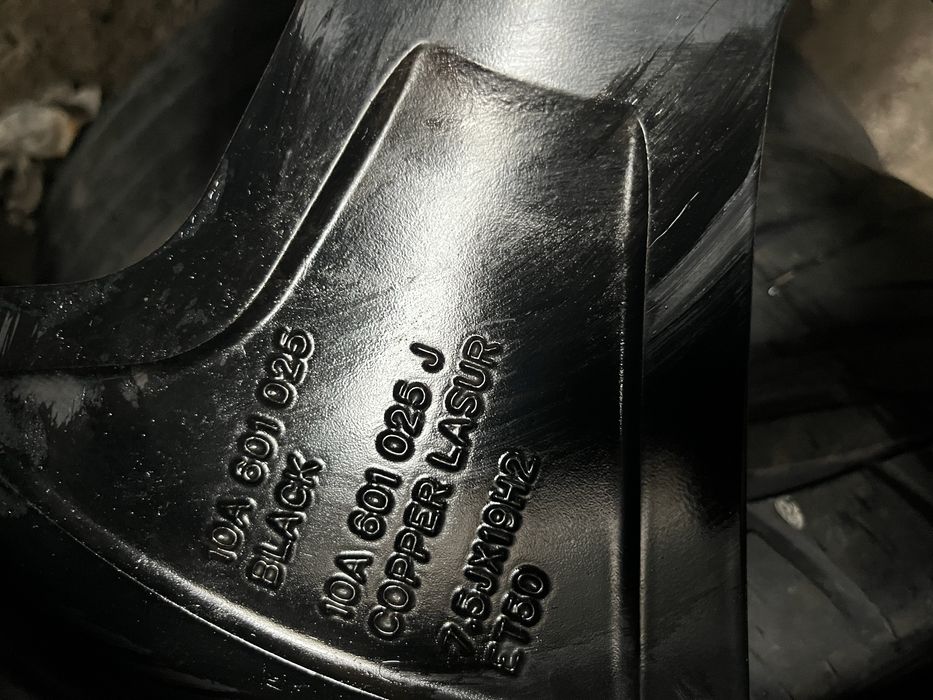 Оригинални алминеви джанти 5.112.19 за Фолцваген с гуми