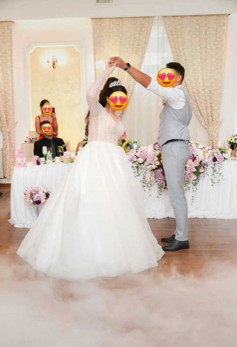 Vând rochie de mireasa