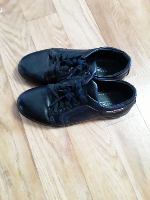 Продам обувь на мальчика