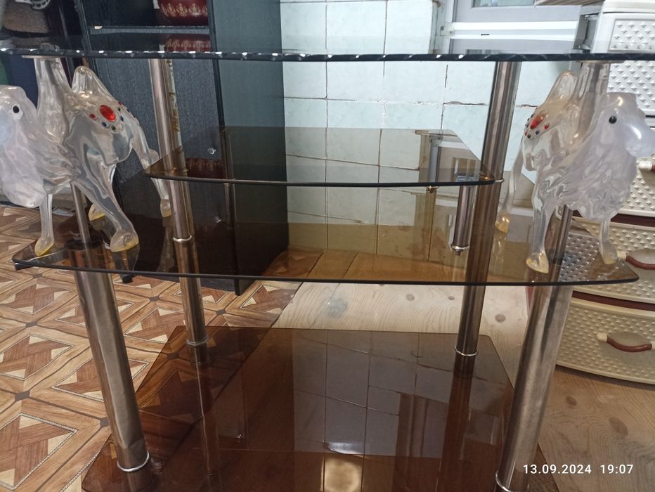 Подставка под телевизор