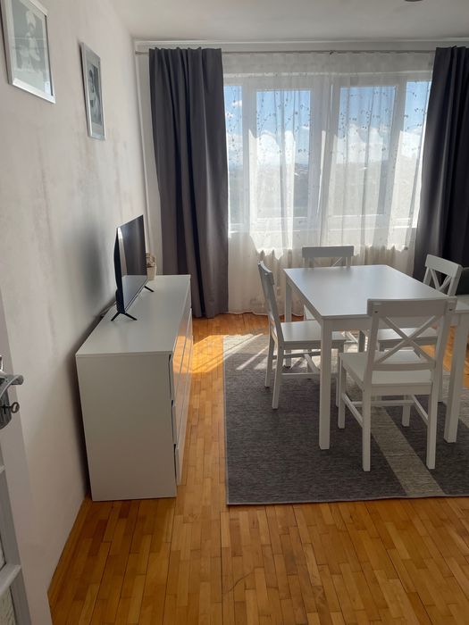 Apartament 2 camere de închiriat