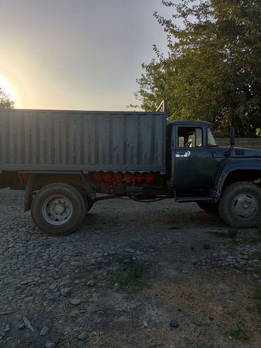 ЗИЛ самосвал сотилади