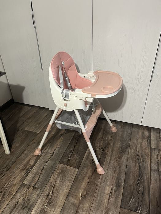 Детский Стульчик для кормления  .новый