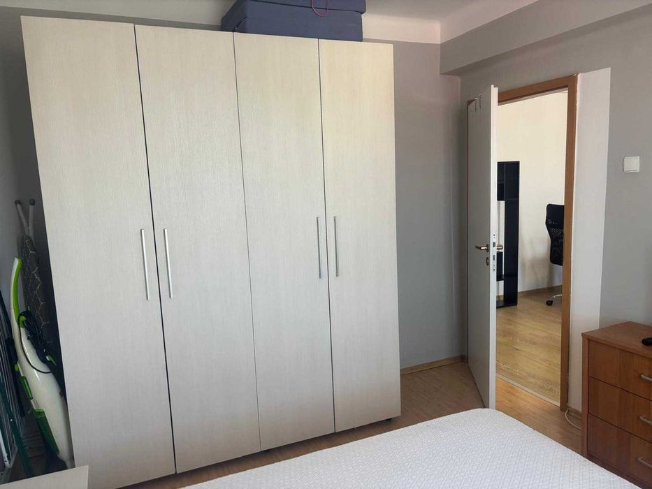 apartament 2 camere, central P-ta  Mihai Viteazu