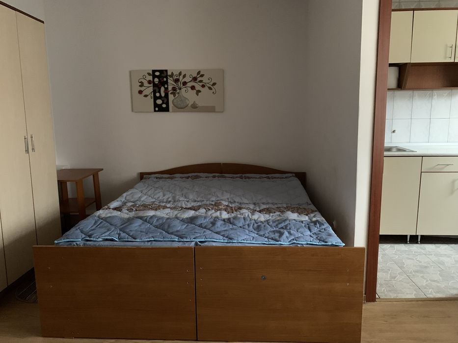 Vand garsoniera Darmanesti