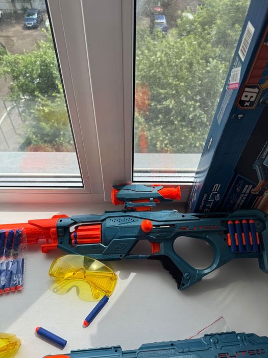 Игрушечные автоматы Nerf