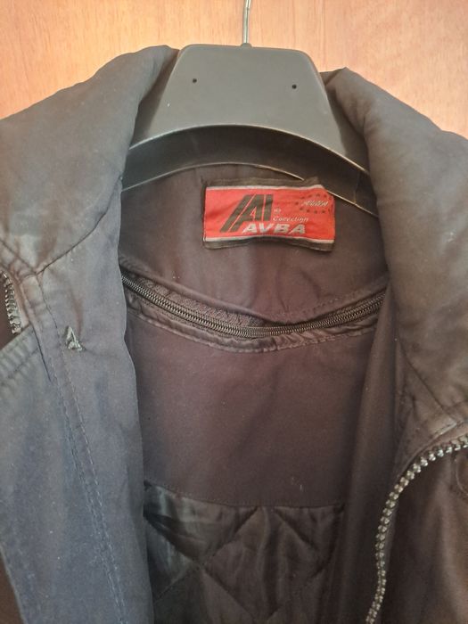 Продам куртку с подстежкой