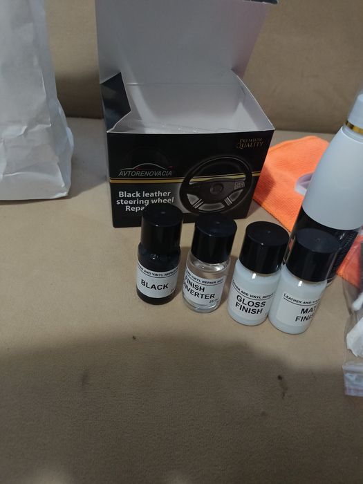 Комплект за възстановяване на черен кожен волан с Лайт