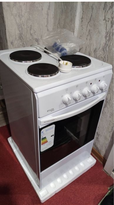 Продам электрическую плиту