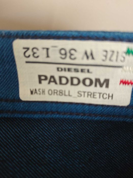 Blugi Diesel + blugi Guess+ geacă blugi Guess toate originale noi .